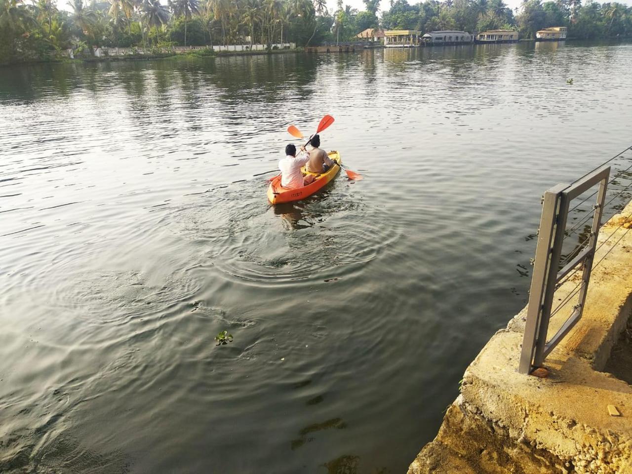 Alappuzha Water'S Edge Villas المظهر الخارجي الصورة